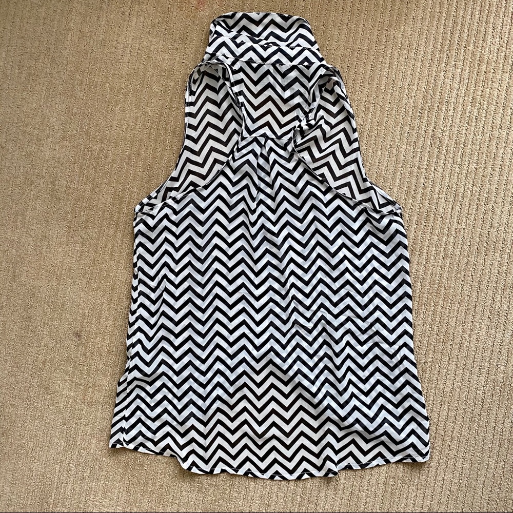 Chevron Chiffon Tank Hi-Low - Picture 2 of 3